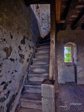 Alter Treppenaufgang im Turm